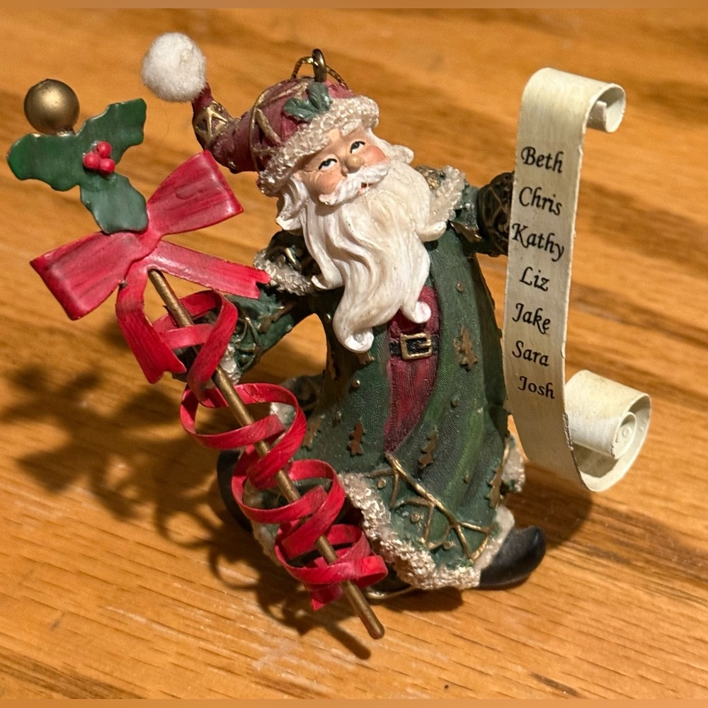 Home Interiors &Gifts Figurine 2003 "Making A List" Santa (56044) No Box Vintage